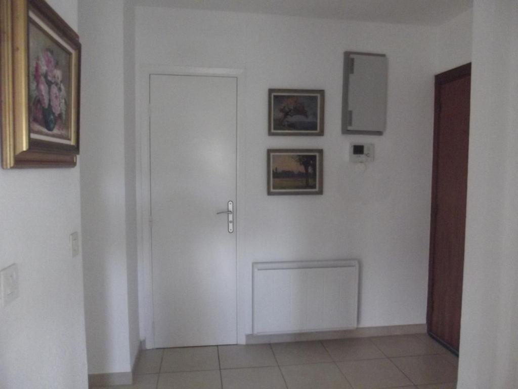 Appartement Spacieux Et Calme Classe 4 Etoiles, A 300M De La Mer Sainte-Maxime Exterior foto